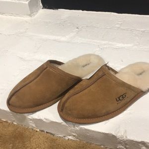 Sleep shoes UGG for men size 8